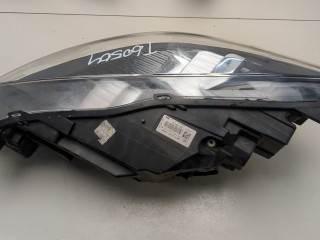 Фара (передняя) правая, ориг. номер 2733525, LV4B13E014GH, Ford Kuga 2019-2024
