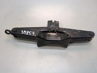 Домкрат, Nissan Almera Tino 2000-2003