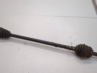 Полуось (приводной вал, шрус) правая передняя Nissan Almera 2002-2006