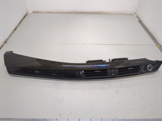 Дефлектор обдува салона левый передний BMW X5 2010-2013