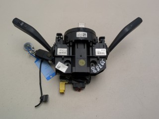 Переключатель поворотов и дворников (стрекоза) Volkswagen Golf 1997-2006