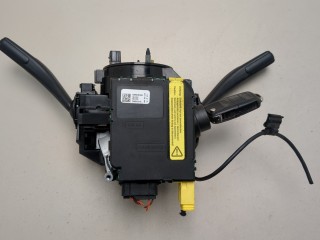 Переключатель поворотов и дворников (стрекоза) Volkswagen Golf 1997-2006