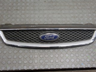 Решетка радиатора Ford Focus 2001-2005