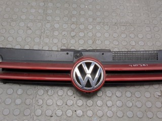 Решетка радиатора Volkswagen Golf 4 1997-2006
