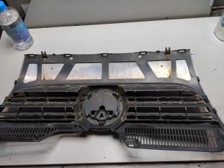 Решетка радиатора, ориг. номер 1K0853651, Volkswagen Golf 2003-2009