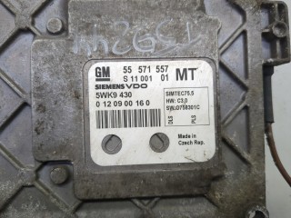 Блок управления двигателем, ориг. номер 55571557, Opel Zafira B 2008-2014