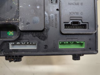 Блок управления бортовой сети (Body Control Module), ориг. номер 284B13297R, Renault Megane 2006-2009