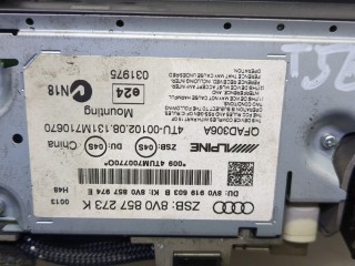Дисплей мультимедиа, ориг. номер 8V0857273K, Audi A3 2008-2013