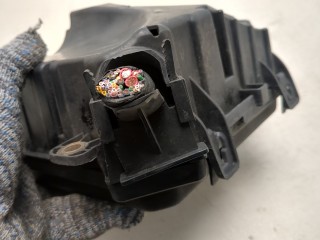 Блок предохранителей, ориг. номер 284B10002R, 284C40002R, 284B63106R, Renault Scenic 2009-2012