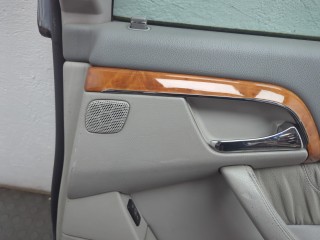 Стекло форточки двери правое заднее, ориг. номер A2207300820, Mercedes S W220 2002-2005
