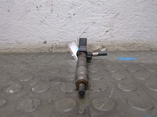 Форсунка топливная, ориг. номер 338002F000, KIA Carnival 2006-2014