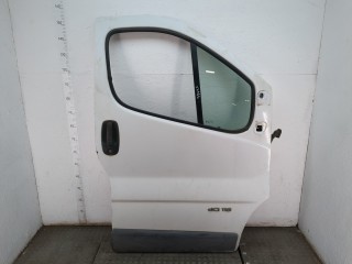 Стекло боковой двери правое переднее Renault Trafic 2006-2014