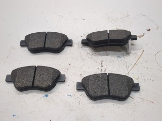 Колодки тормозные переднее, ориг. номер 402B0080, Opel Corsa 2006-2011