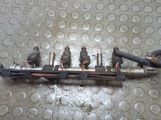 Форсунка топливная, ориг. номер 037906031AA, 06A133681A, Seat Alhambra 1996-2000