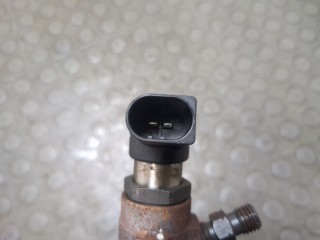 Форсунка топливная, ориг. номер 03L130277B, 03L130277S, 03L130277SX, Volkswagen Golf 6 2008-2012