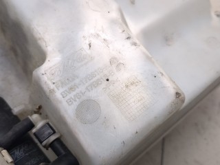 Бачок омывателя, ориг. номер BV6117B613CA, Ford Focus 2011-2015