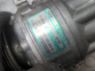 Компрессор кондиционера, ориг. номер 1K0820859F, Volkswagen Passat 2000-2005