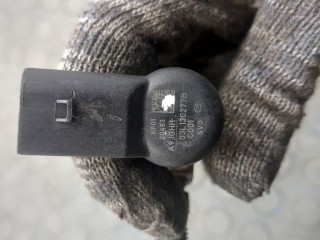 Форсунка топливная, ориг. номер 03L130277B, Skoda Octavia 2000-2011
