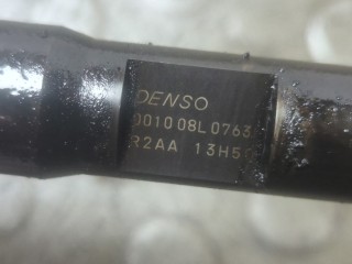 Форсунка топливная, ориг. номер R2AA-13-H50, Mazda CX-7 2006-2009