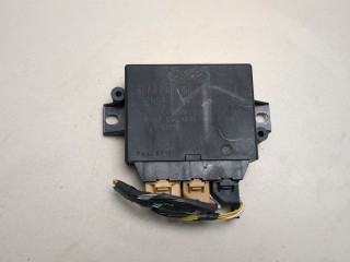 Блок управления парктрониками Ford Focus 2007-2011