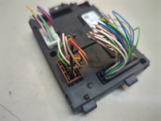 Блок управления бортовой сети (Body Control Module), ориг. номер 284B14049R, Dacia Sandero 2012-2016