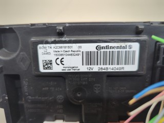 Блок управления бортовой сети (Body Control Module), ориг. номер 284B14049R, Dacia Sandero 2012-2016
