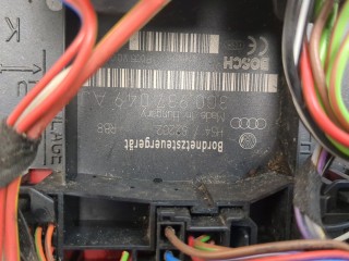 Блок управления бортовой сети (Body Control Module), ориг. номер 3C0937049A, Volkswagen Golf 2003-2009