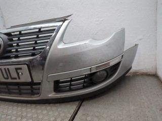 Бампер передний, ориг. номер 3C0807217D, Volkswagen Passat 2005-2010