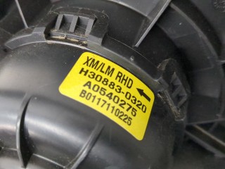 Двигатель отопителя (моторчик печки), ориг. номер 971132PAA0, KIA Carens 2006-2012