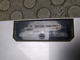 Накладка крышки багажника (двери), ориг. номер BJ3240406, Land Rover Range Rover Evoque 2011-2015