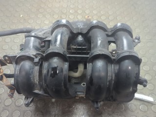 Коллектор впускной Ford Focus 2007-2011