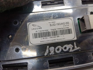 Антенна, ориг. номер BJ3219G442BB, Land Rover Range Rover Evoque 2011-2015