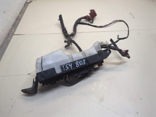 Блок предохранителей, ориг. номер 8274102030, Toyota Corolla 2000-2004