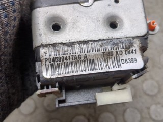 Замок двери левый передний, ориг. номер 4589417AG, Jeep Patriot 2010-2016