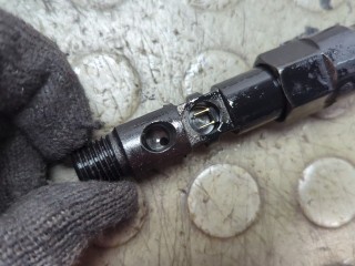 Форсунка топливная, ориг. номер EJDR00504Z, 1307705, 4S7Q9K546BD, 1376699, Ford Mondeo 2003-2007