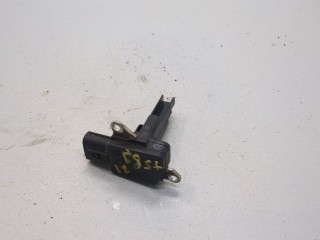 Измеритель потока воздуха (расходомер) Toyota Yaris 2005-2009
