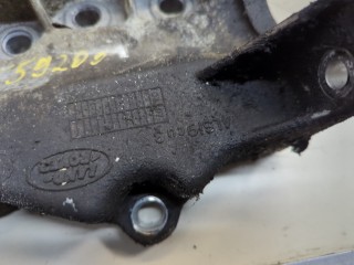 Кронштейн полуоси, ориг. номер LR003449, Land Rover Freelander 2 2006-2010