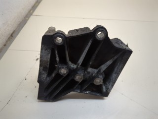 Кронштейн полуоси, ориг. номер LR003449, Land Rover Freelander 2 2006-2010
