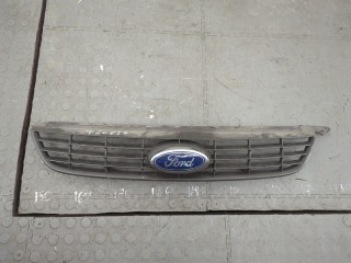 Решетка радиатора Ford Focus 2007-2011