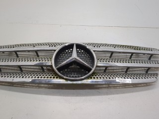 Решетка радиатора Mercedes ML W163 2001-2005