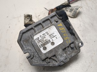 Блок управления двигателем, ориг. номер 55559272, Opel Astra 1998-2009