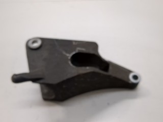 Кронштейн КПП Opel Signum 2005-2008
