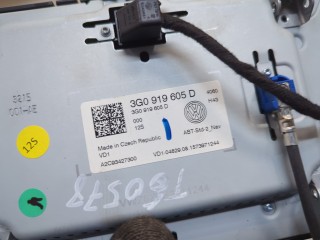 Дисплей мультимедиа, ориг. номер 5G0919605D, Volkswagen Passat 8 2014-2021