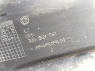 Защита арок (подкрылок) левая передняя, ориг. номер 3U0809957, Skoda Superb 2001-2006