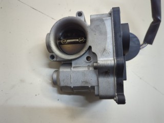 Заслонка дроссельная, ориг. номер 87418B, Nissan Note E11 2005-2008