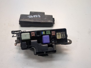 Блок предохранителей, ориг. номер 8274226050, 8266226200, Toyota Hiace 2004-2010