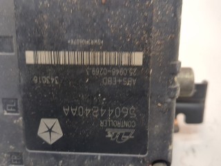 Блок АБС, насос (ABS, ESP, ASR), ориг. номер 5083083AA, Jeep Liberty 2001-2004