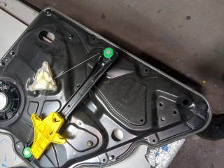 Стеклоподъемник электрический левый задний, ориг. номер 3C5839461J, Volkswagen Passat 2005-2010