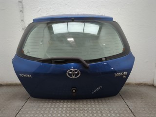 Крышка (дверь) багажника Toyota Yaris 2005-2009