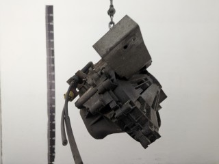 КПП 5-ст.мех. (МКПП), ориг. номер 8252132, Volvo S60 2004-2010